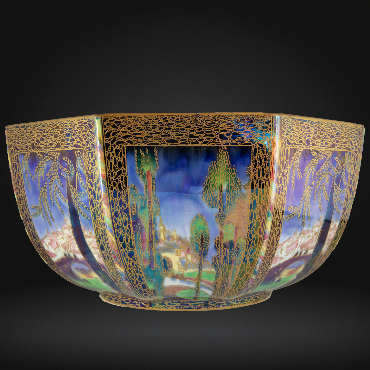 Large Wedgwood Fairyland Lustre Octagonal Bowl - Daisy Makeig-Jones c1920