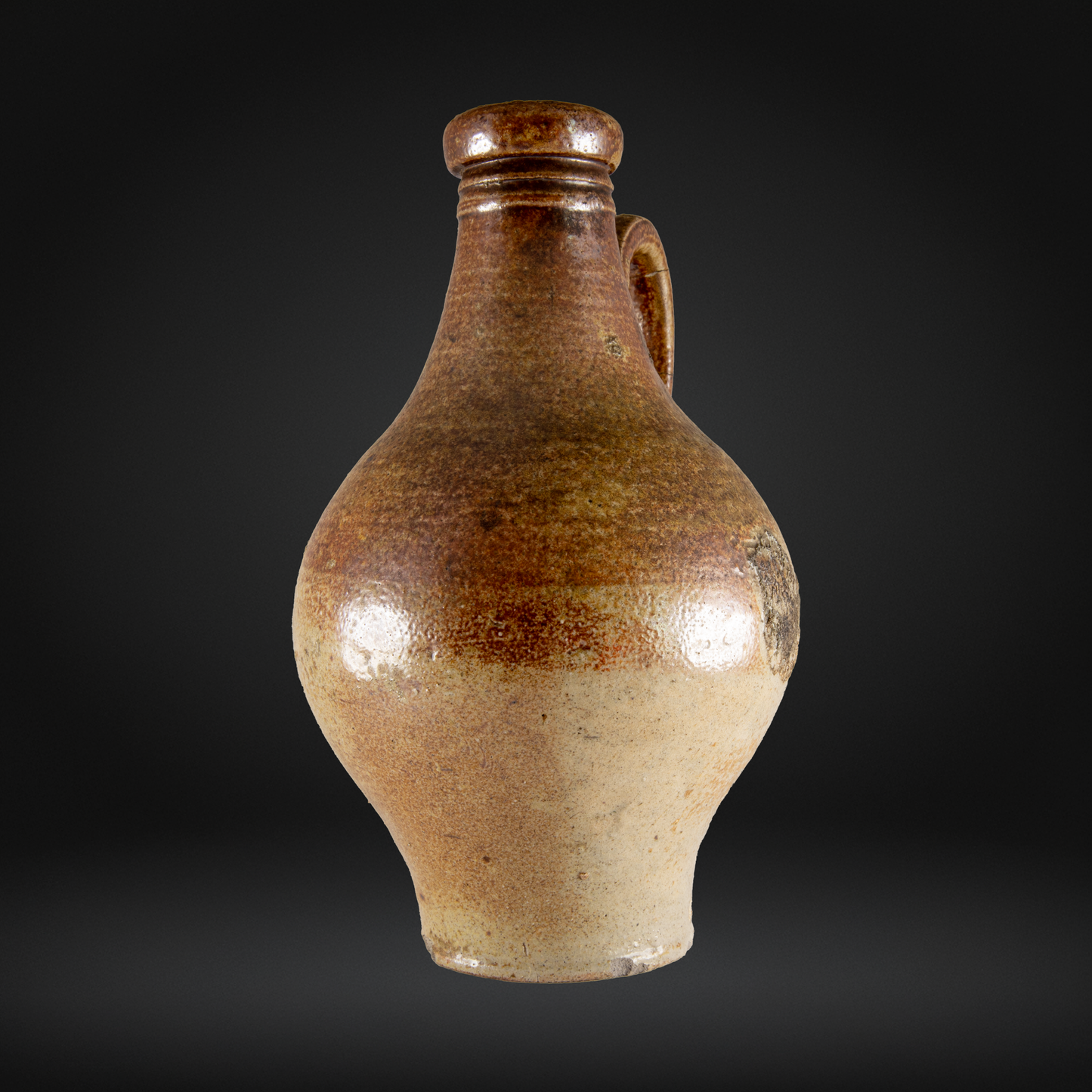John Dwight, London Fulham Pottery - Salt Glazed Bottle