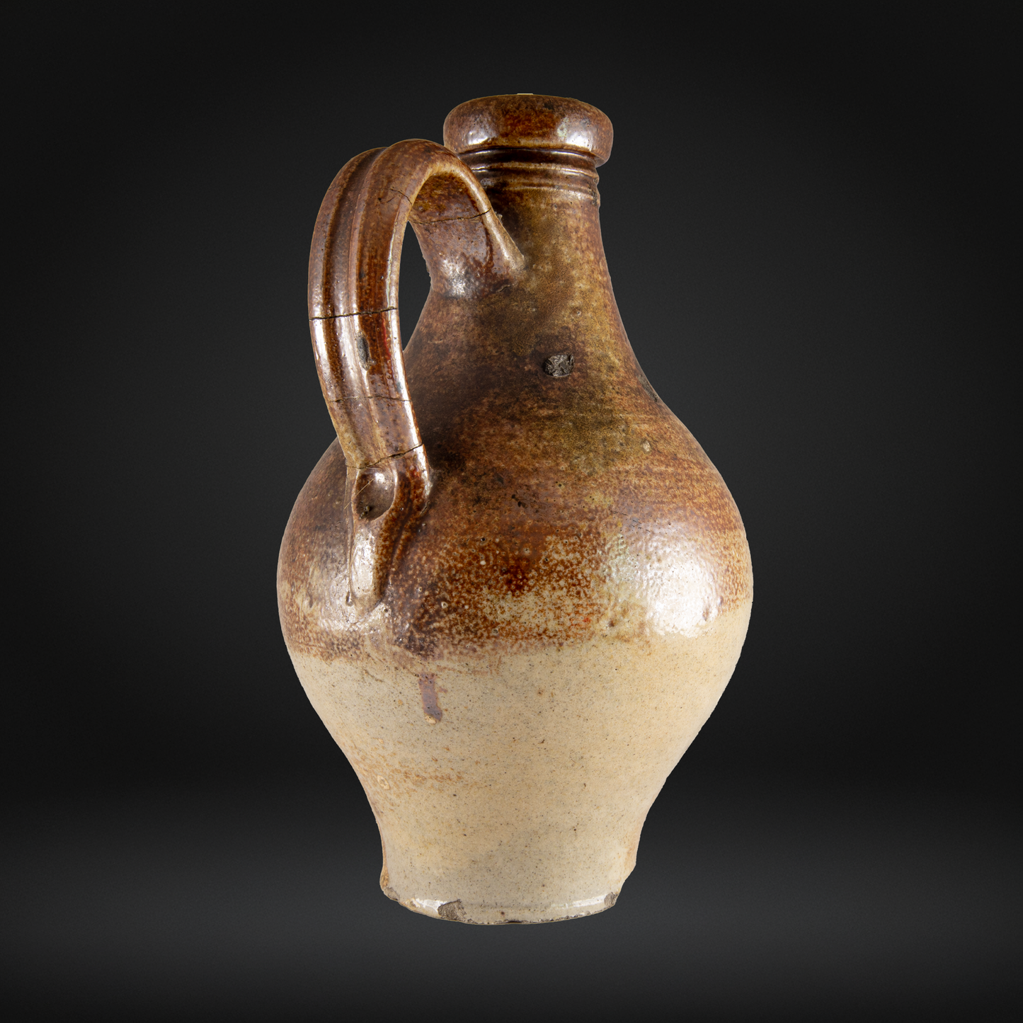John Dwight, London Fulham Pottery - Salt Glazed Bottle