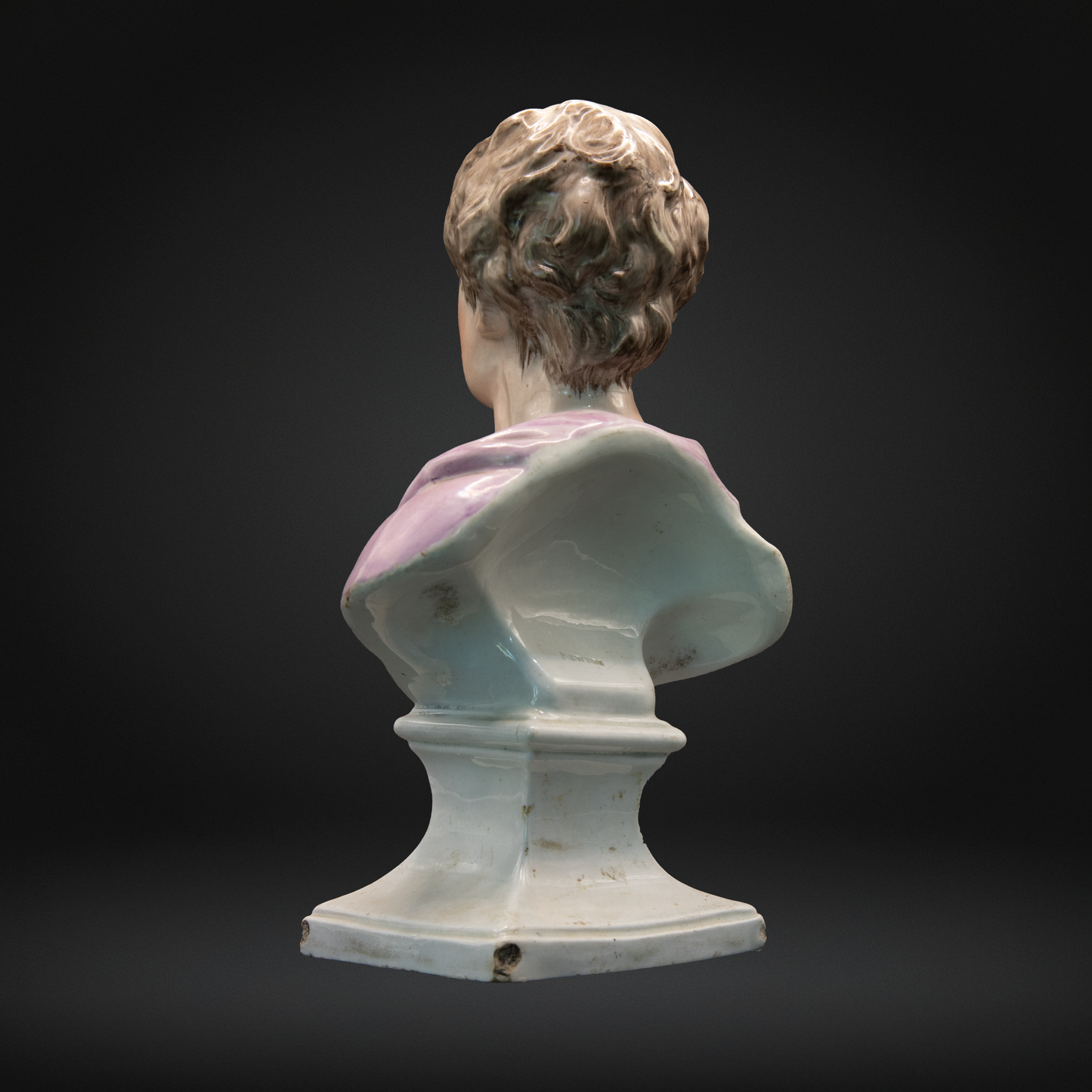 Staffordshire Pearlware Bust of Sir Isaac Newton c1790-1800