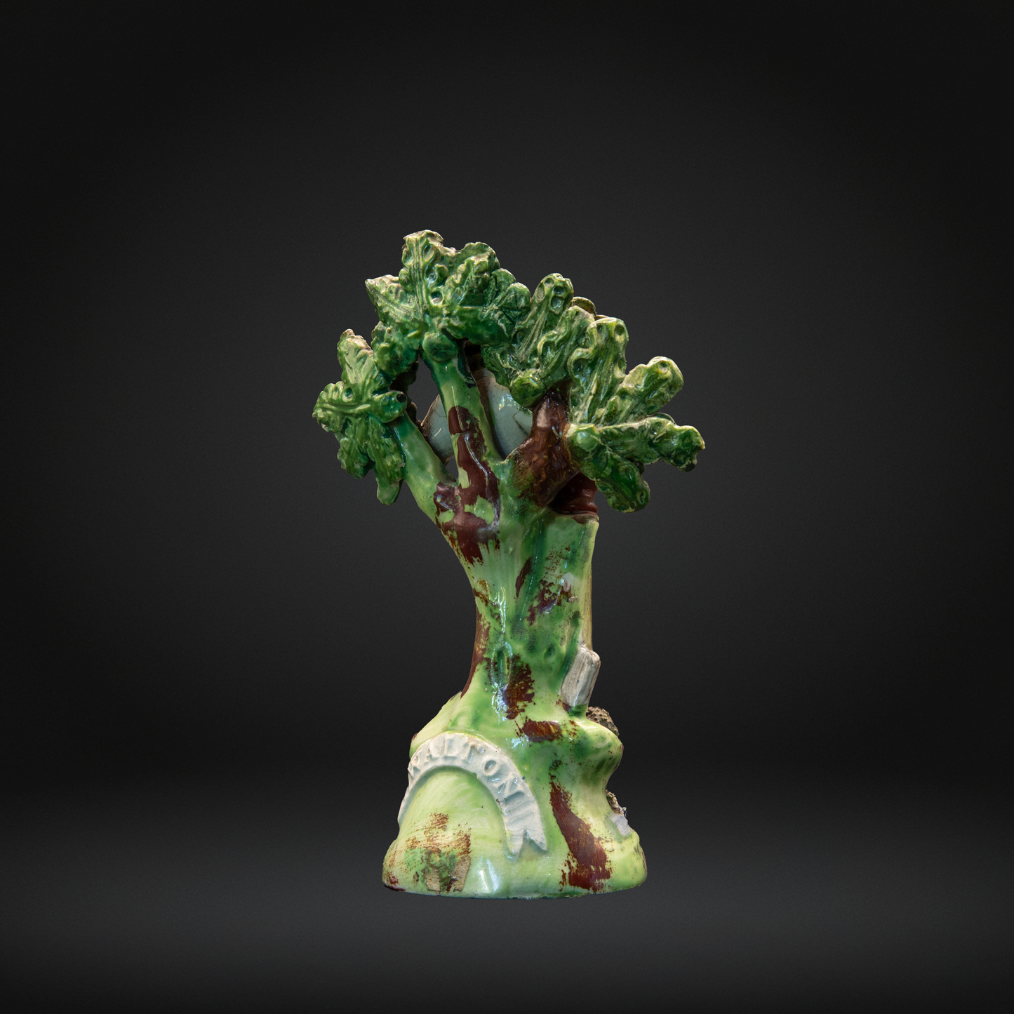 Small Walton Pearlware Figure of a Gardener - Early 19th Century