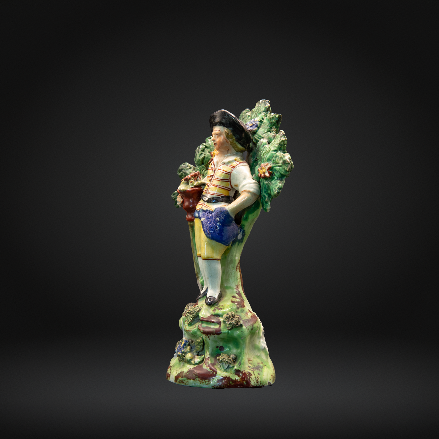 Small Walton Pearlware Figure of a Gardener - Early 19th Century