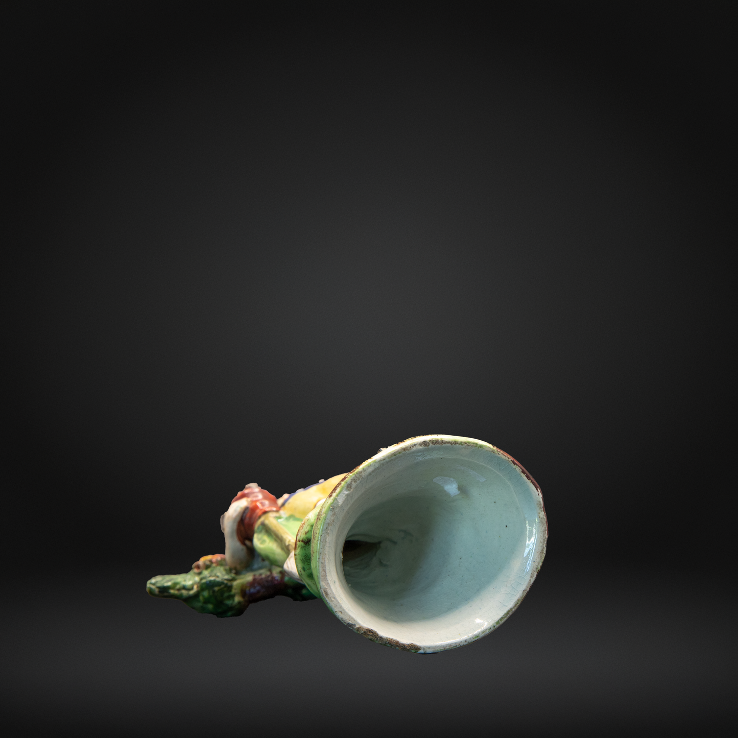 Small Walton Pearlware Figure of a Gardener - Early 19th Century