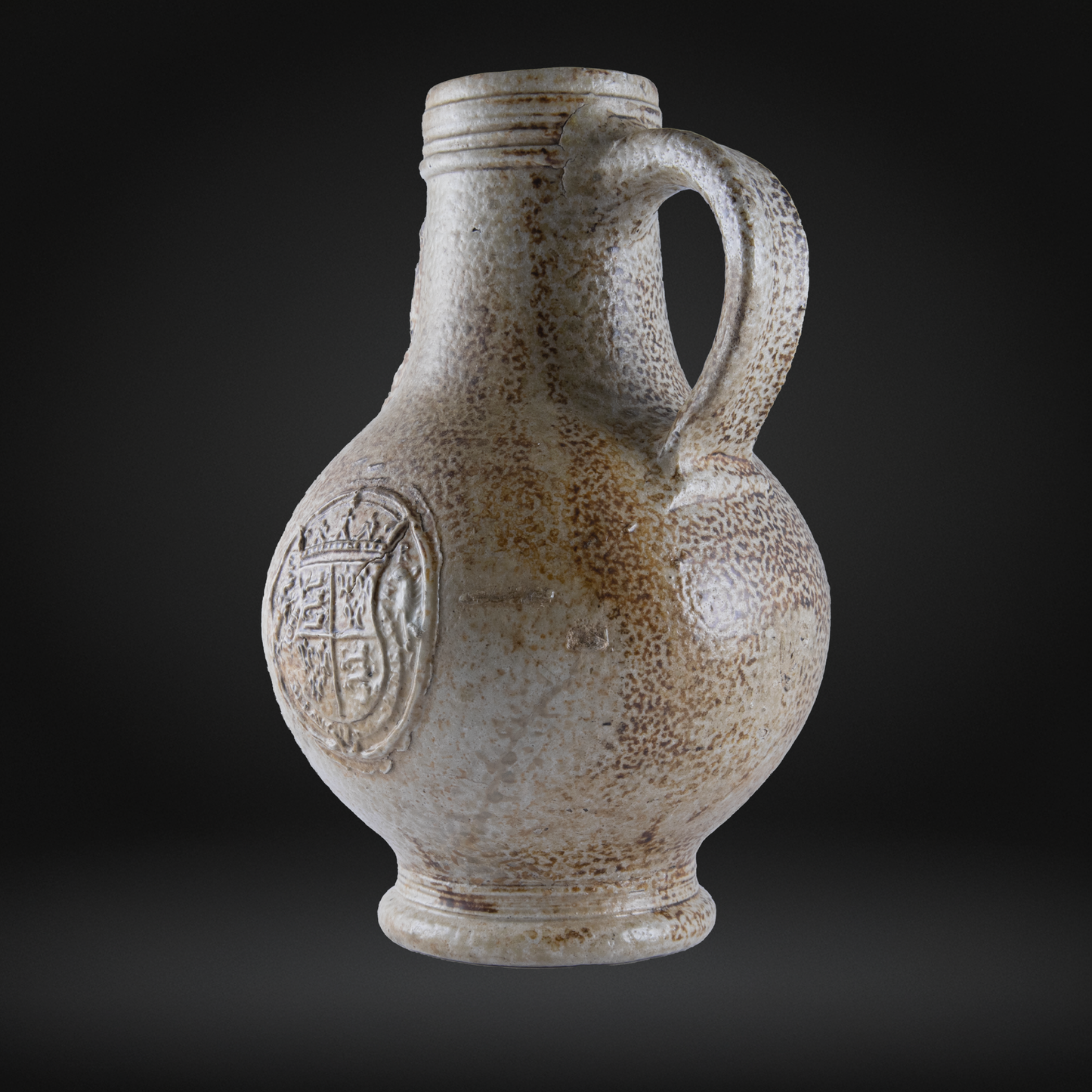 16th Century Bellarmine Bottle, ELIZABETH I Coat of Arms